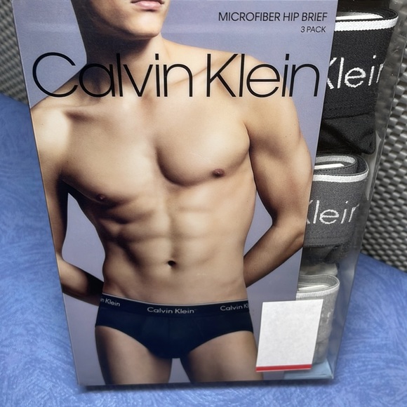 Calvin Klein Men’s Microfiber Hip Brief 3 Pack XL (40-42) NP2162O-033 A34M341420 - Picture 12 of 16